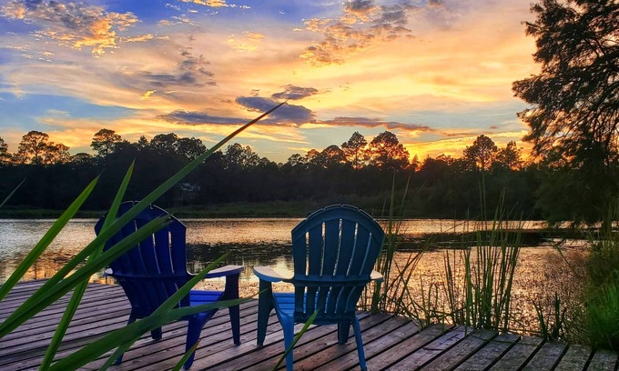 Milton House | Pet-Friendly Retreat on Blackwater River - 9.8/10 Rating