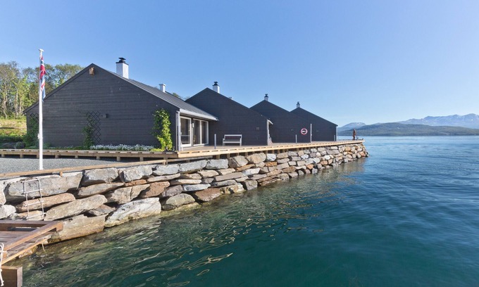Finnsnes House | Experience Comfort at Finsnes Gaard - Rated 9/10