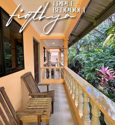 Tioman Island Ski Chalet | Cozy Fiqthya Chalet & Cafe with Oceanfront Views
