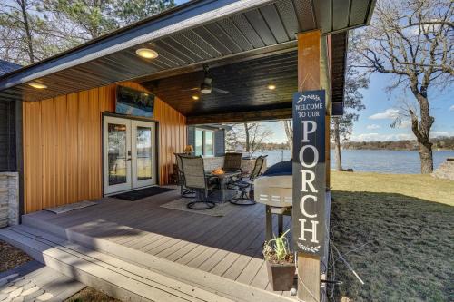 Zimmerman House | Tranquil Lakefront Cabin in Zimmerman with Hot Tub Access