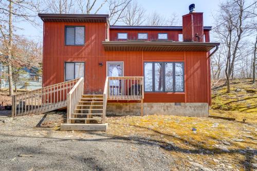 Bushkill House | Guest Rated 10/10 Poconos Retreat with Pool & Fire Pit