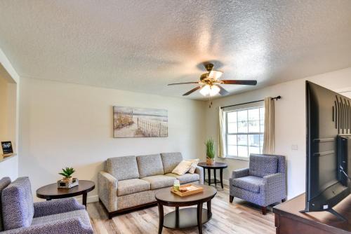 Longwood House | Welcome to Family Home in Longwood: Private Yard & Fire Pit