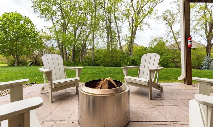 Grimes House | Inviting Retreat with Fire Pit, Sauna & Home Gym Amenities