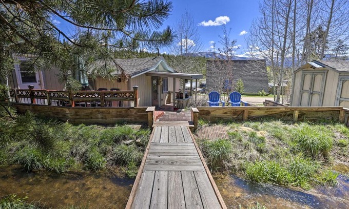Grand Lake House | Idyllic Grand Lake Home with Fireplace and Mountain Views