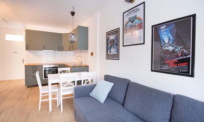 Cove Rogacic Apartment | Guest Rated 9.8: Firpo's Cozy Double Room in City Centre
