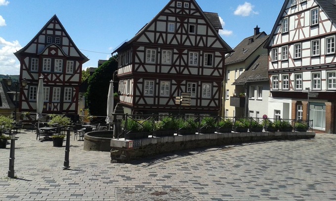Werdorf Apartment | Tranquil 4-Star Holiday Apartment on the Lahn Bike Path