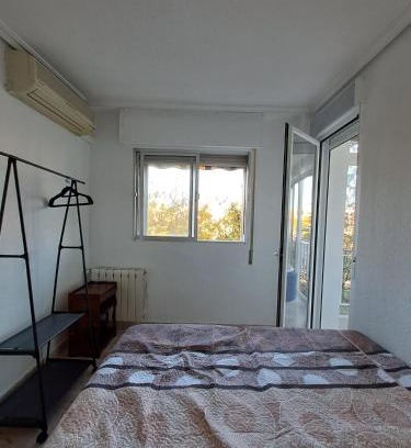Mostoles Bed & Breakfast | Discover First Dream: Pet-Friendly Stay with Breakfast