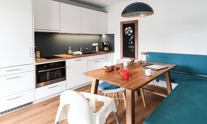 Waggershausen Apartment | First floor apartment with large, covered south-facing balcony for a cozy glass of wine in the evening