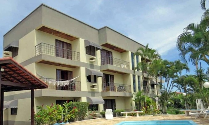 Pontal de Santa Marina Apartment | Modern First Floor Apartment with Ocean View & Pool Access