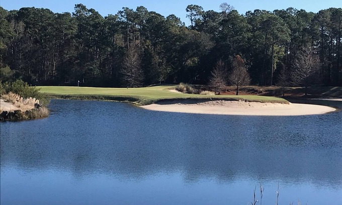 Pawleys Island Condo | Premier Stay on True Blue Golf #17 Green with Ocean View
