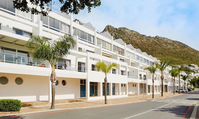 Gordons Bay Central Apartment | Oceanfront Bliss at First Group Cape Gordonia, 4-Star Escape