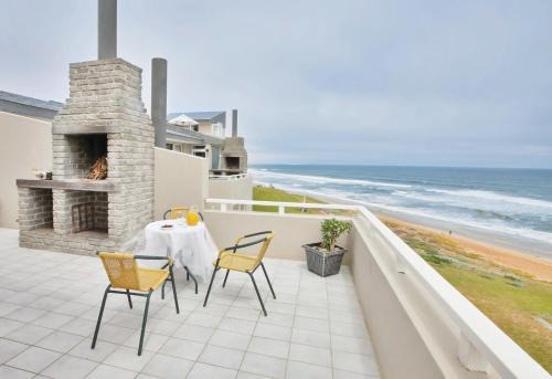 Henties Bay Apartment | Oceanfront Family Retreat at First Group Desert Rose
