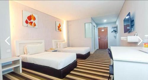 Kampung Gong Pauh Hotel | Family-Friendly First Residence Hotel Kemaman Awaits You