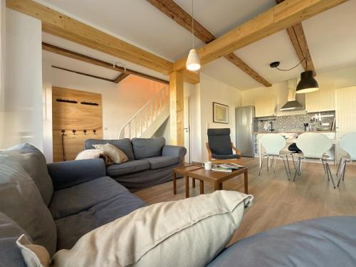 Rieseby Apartment | Enjoy Family-Friendly Stays at Zum Singschwan Hotel