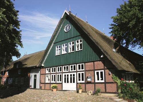 Passade Hotel | Cozy Fischerwiege at Passader See: Family-Friendly Retreat