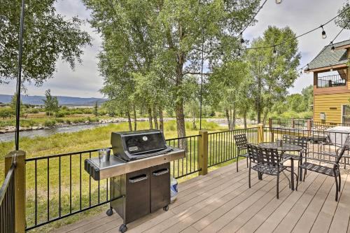 Granby House | Scenic Riverfront Granby Cabin: Fish, Hike & Ski Retreat