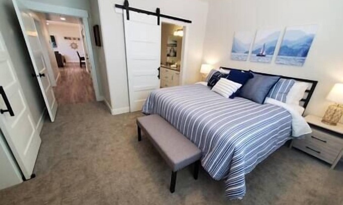 Richfield Apartment | Top-Rated Fish Lake Suite - Castle Rock Condos with Pool & Spa