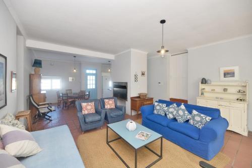 Waenhuiskrans House | Family-Friendly Retreat at Fisher's Rest in Arniston