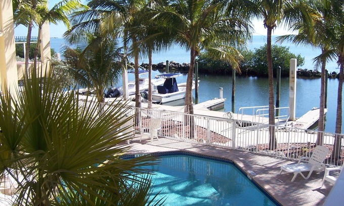 Long Key Condo | Top-Rated Fishing & Boating Oasis with Pool and Spa