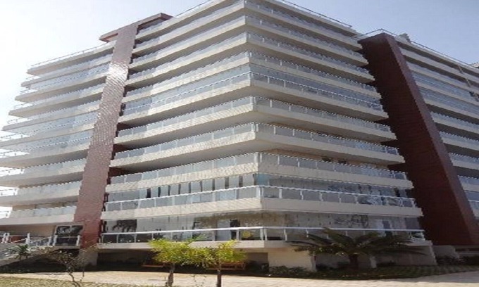 Indaia Apartment | Oceanfront Escape with Spa and Pool – Rated 9.6/10