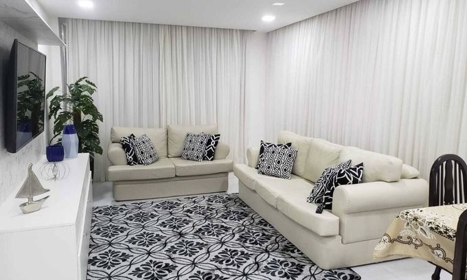 Pompeia Apartment | Ocean View Retreat - Perfect for Families and Pets!