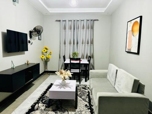 Arua Apartment | Discover Fivas Residences: Family-Friendly Getaway Awaits