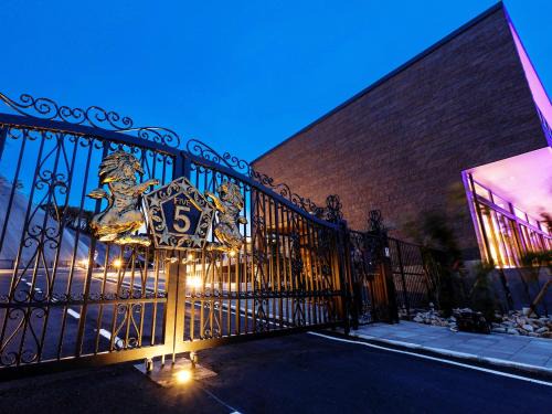 Shirahama Hotel | Experience Five Spring Resort in Shirahama with Pools & Spas