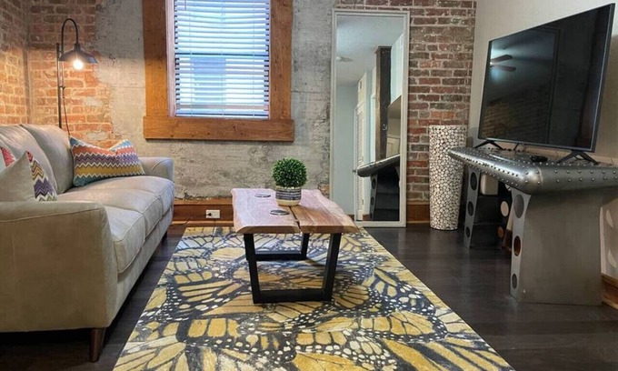 Western Branch North Condo | Premier Downtown 1BR/1BA with Oceanfront Views