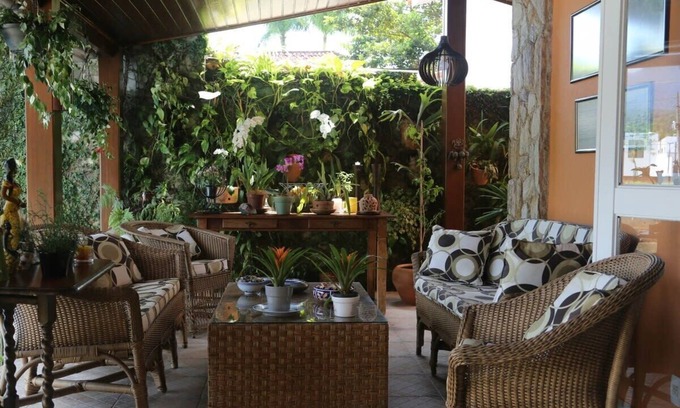 Frade House | Elegant Five Suites House in Angra dos Reis with Spa