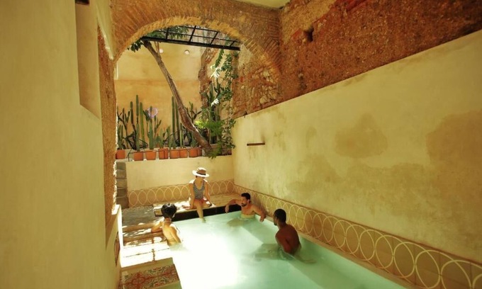 Zona Colonial Villa | FIXIE LOFTS - Colonial Villa Suites with Pool