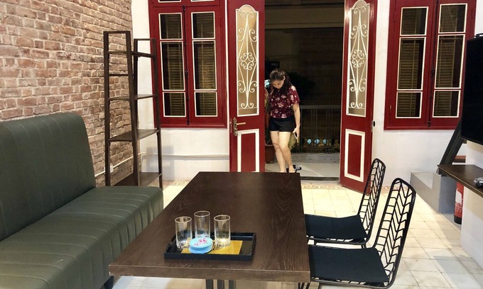 Hang Trong Apartment | Cozy Retreat at FL2, 11 Phu Doan in Hoan Kiem, Hanoi