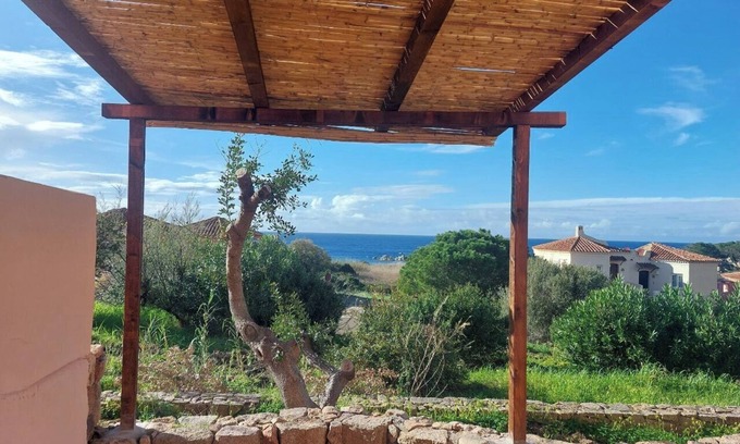 Canneddi Apartment | Flat with sea view terrace in holiday village near Isola Rossa
