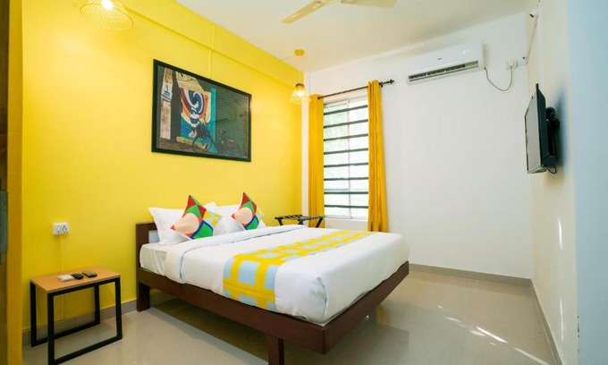 Kakkanad Hotel | Budget-Friendly Flagship Salim: Family and Accessible Stays