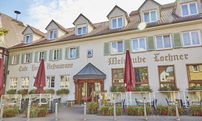 Markelsheim Hotel | Discover Flair Hotel Weinstube Lochner: Spa & Pool Retreat