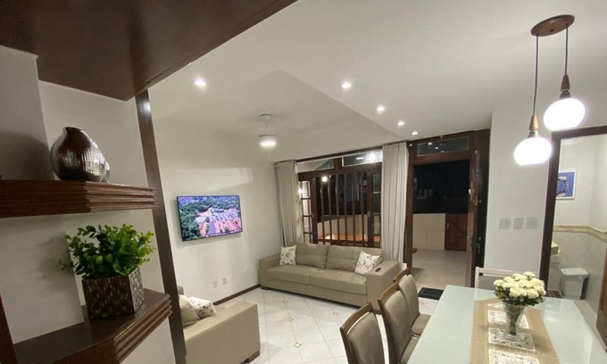 Flamengo House | Flamengo house overlooking the sea