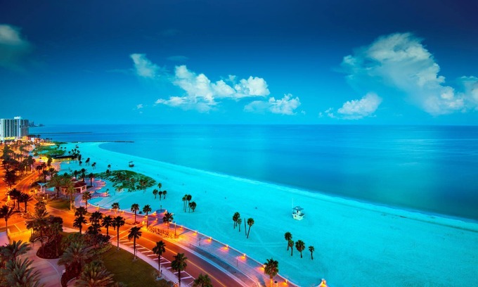 Bay Crest Park House | Flamingo Bay | Modern Pool Oasis with Private Yard & Breakfast