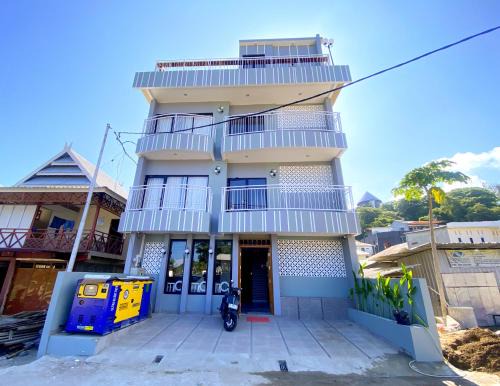 Labuan Bajo Hotel | Budget-Friendly Flamingo Ceria with Family Amenities