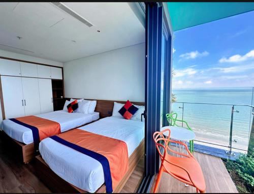 Hoang Hoa Apartment | Beachfront Bliss at Flamingo Ibiza Hải Tiến