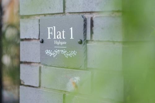 Ross-on-Wye Apartment | Child-Friendly Flat 1 Highgate in Picturesque Ross on Wye