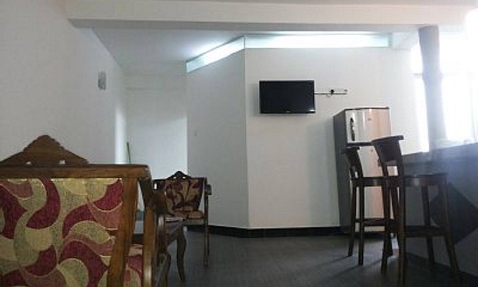 Mount Lavinia Apartment | Cozy Air-Conditioned One Bedroom Apartment in Dehiwala