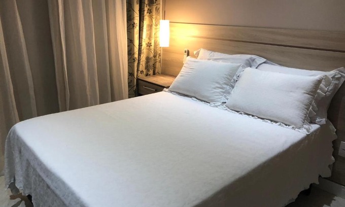 Cotia Apartment | Discover Flat 5 Estrelas: Oceanfront Escape with Spa & Pool