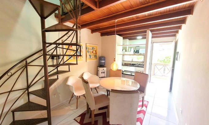 Saire Apartment | Cozy Flat at Hotel Monte Castelo with Oceanfront Pool