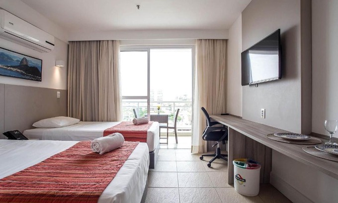 Macae Apartment | Prime Location Flat 905 with Pool and Dining in Macaé