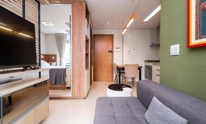 Setor Bueno Apartment | Comfortable Flat in Setor Bueno with Pool and Hot Tub