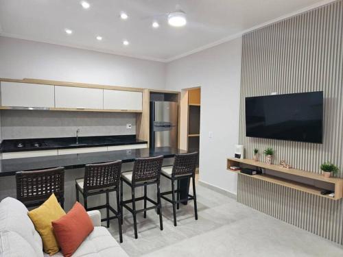 Riviera de Sao Lourenco Apartment | Experience Flat Amarilis: Ocean View & Hotel Service Included