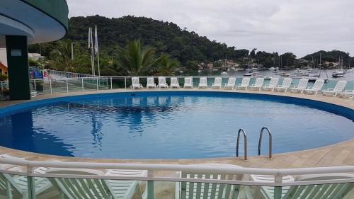 Vila Velha Apartment | Beachfront Bliss at Flat Angra Inn in Angra dos Reis