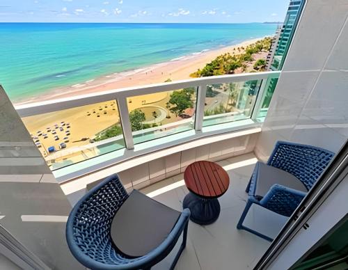 Boa Viagem Apartment | Oceanfront Retreat at Radisson Recife with Pool & Views