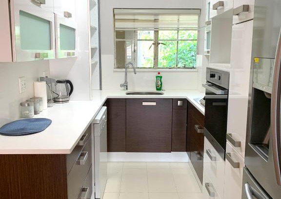 Houghton Estate Apartment | Cozy Flat Berkeley: Family-Friendly with Pool Access