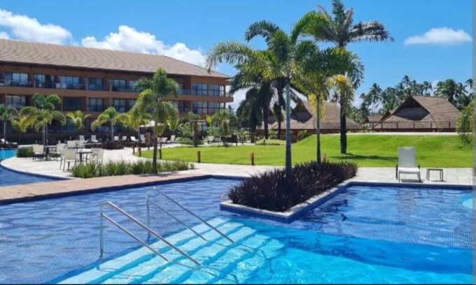 Tamandare Apartment | Experience Beachfront Bliss at Flat Carneiros Eco Resort