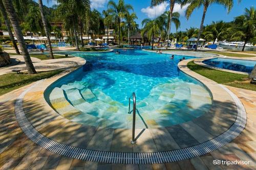 Pontal Apartment | Oceanfront Flat with Breathtaking Sea Views & Spa